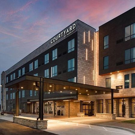 คอร์ตยาร์ด เจฟเฟอร์สัน ซิตี้ Hotel ภายนอก รูปภาพ