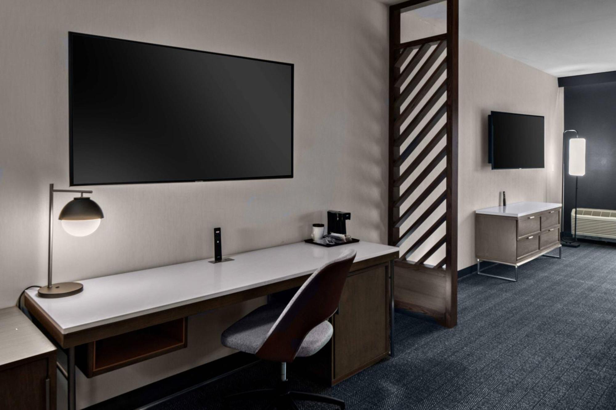 คอร์ตยาร์ด เจฟเฟอร์สัน ซิตี้ Hotel ภายนอก รูปภาพ